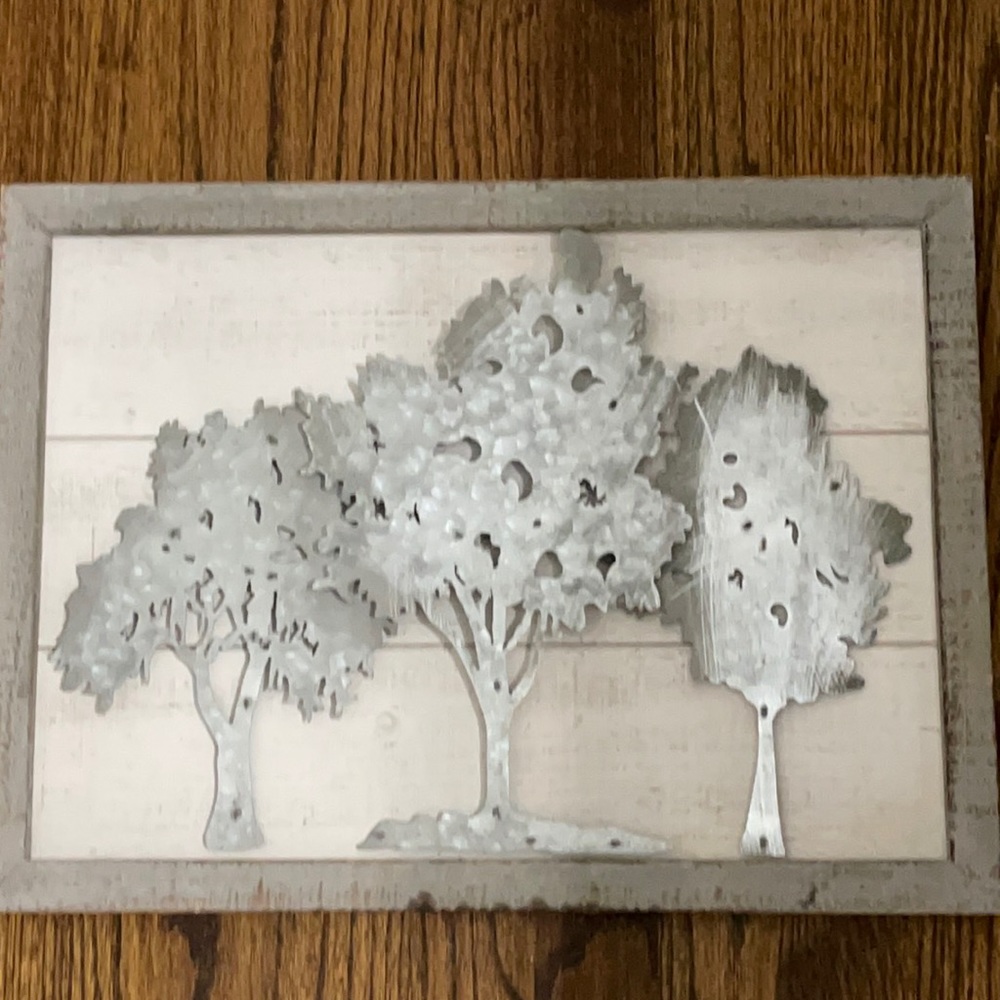 Rustic metal tree decor